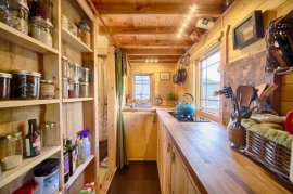 Blog by saharin: кухня дом на колесах: Дом на колесах